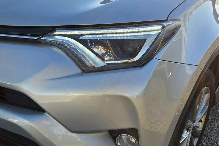 Toyota RAV-4 2.5 Hybrid Skóra Navi PDC Hand FreeEl. Klapa Serwis Kamera zdjęcie 8