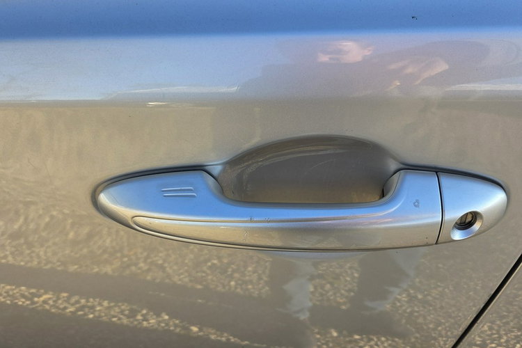 Toyota RAV-4 2.5 Hybrid Skóra Navi PDC Hand FreeEl. Klapa Serwis Kamera zdjęcie 9