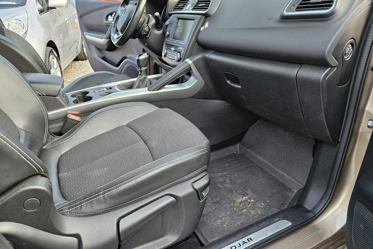 Renault Kadjar 1 właściciel / Krajowy / Serwis ASO / zdjęcie 16