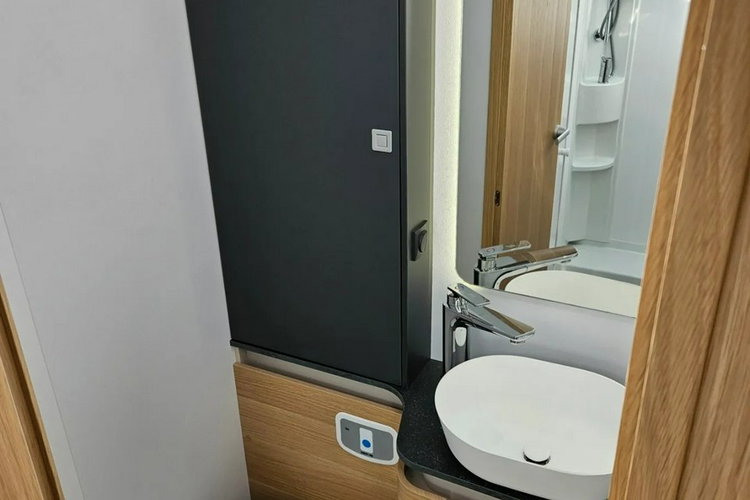 inny Adria Matrix Axess 670 SL zdjęcie 15