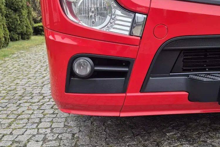 Mercedes 1845 zdjęcie 18