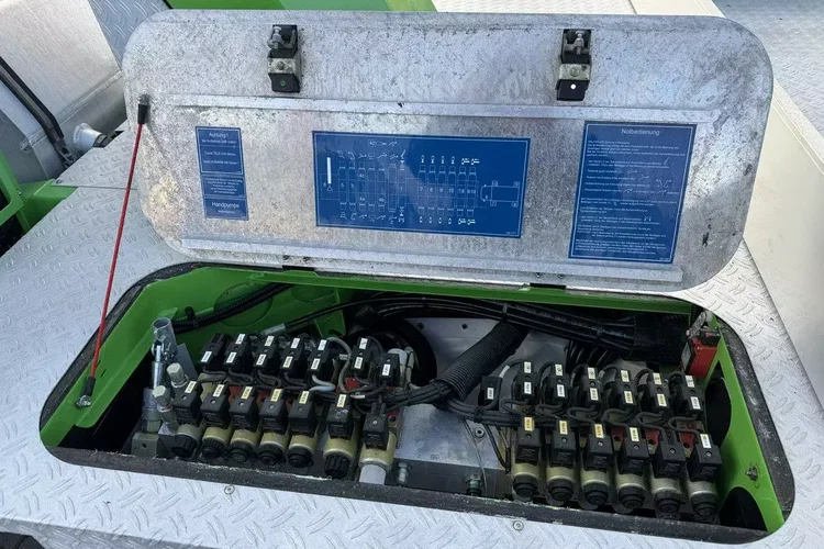 Nissan Cabstar Zwyżka Podnośnik Koszowy PALFINGER P210 BK UDT zdjęcie 13