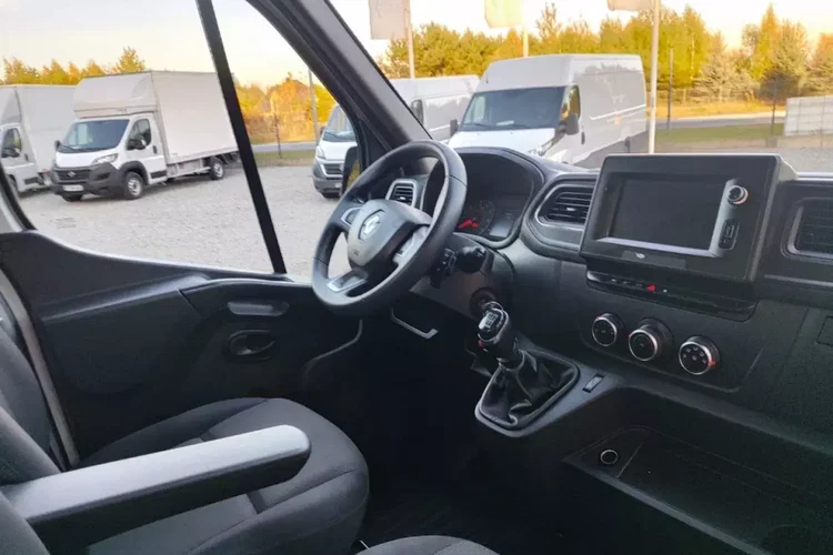 Renault Master zdjęcie 12