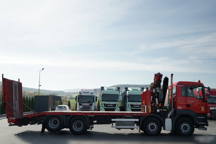 MAN TGS 35.360 / 8x2-4 / LAWETA + HDS FASSI  F240 / OŚ PODNOSZONA / 4 OSIOWY / NAJAZDY HYDRAULICZNE / WCIĄGARKA / POMOC DROGOWA zdjęcie 9