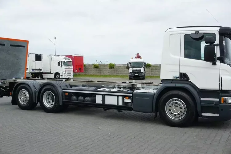 Scania P 410 / ACC / E 6 / BDF + WINDA / 7.15 , 7.45, 7.82 M / OŚ SKRĘTNA zdjęcie 25