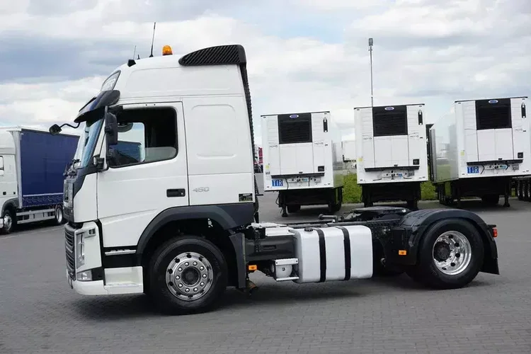 Volvo FM / 450 / ACC / EURO 6 / PEŁNY ADR / WAGA 6692 KG / zdjęcie 3