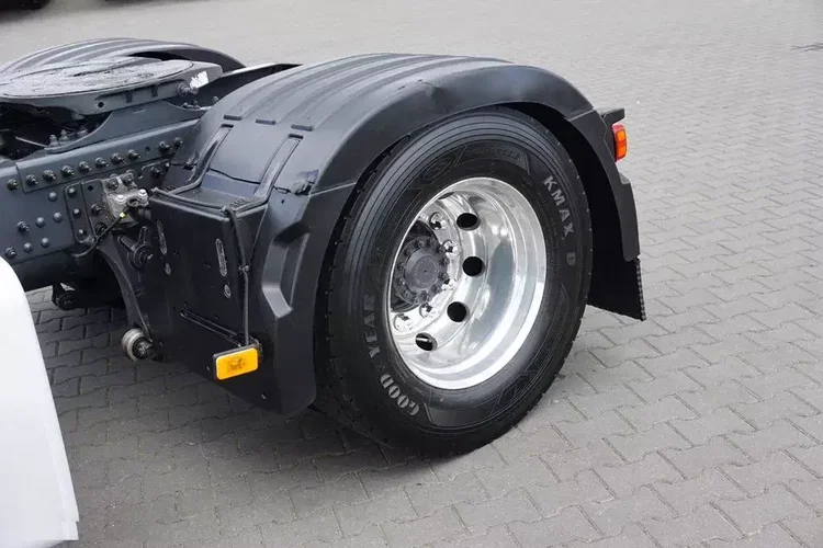 Volvo FM / 450 / ACC / EURO 6 / PEŁNY ADR / WAGA 6692 KG / zdjęcie 40