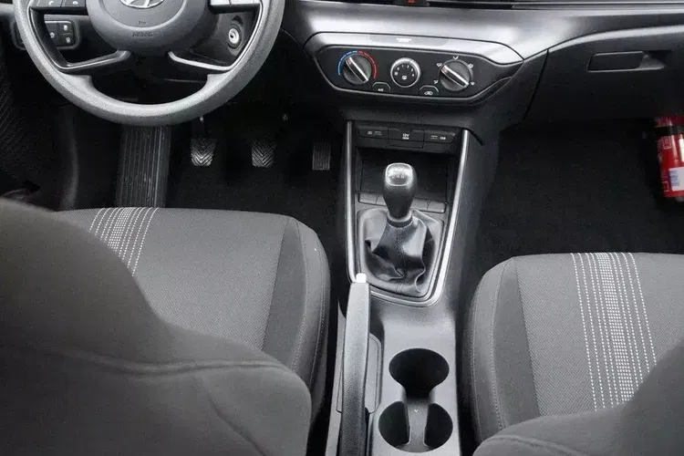 Hyundai i20 zdjęcie 6