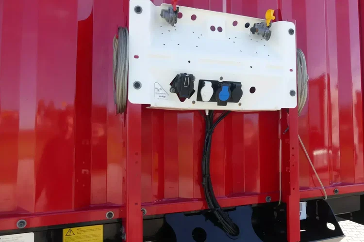 Krone FIRANKA / OŚ PODNOSZONA / IDEALNY STAN / PALECIARA / zdjęcie 14