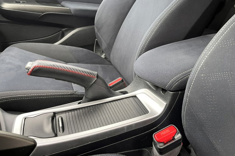 Honda Civic 1.8 1wł Climatronic Grzane Fotele Kamera Alu Stan BDB Bezwypadk Opłaco zdjęcie 29