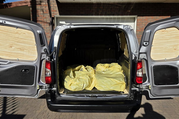 Peugeot Partner 1.5 HDI 102KM, Salon PL, I WŁ, Zadbany, Mały przebieg tylko 99 tys km zdjęcie 16