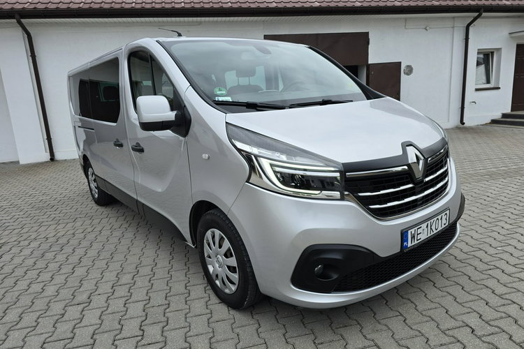 Renault Trafic 2.0dci 9 Osobowe, Automat, LONG.Klimatyzacja.NavigacjaSalon PL. zdjęcie 2
