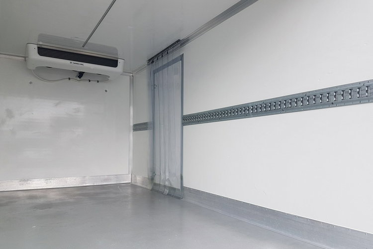 Renault Master 8EP CHŁODNIA MROŹNIA 4.24x2.13x2.05 IZOTERMA AGREGAT THERMO KING V-500 zdjęcie 26