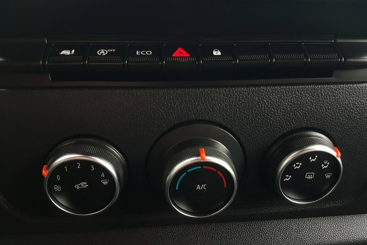 Renault Master 8EP CHŁODNIA MROŹNIA 4.24x2.13x2.05 IZOTERMA AGREGAT THERMO KING V-500 zdjęcie 34