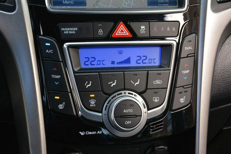 i30 Duża Navi Kamera Ledy Klimatronic Grzana Fotele ASO HYUNDAI zdjęcie 25