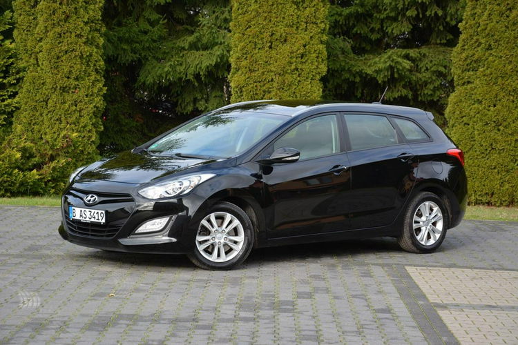 i30 Duża Navi Kamera Ledy Klimatronic Grzana Fotele ASO HYUNDAI zdjęcie 3