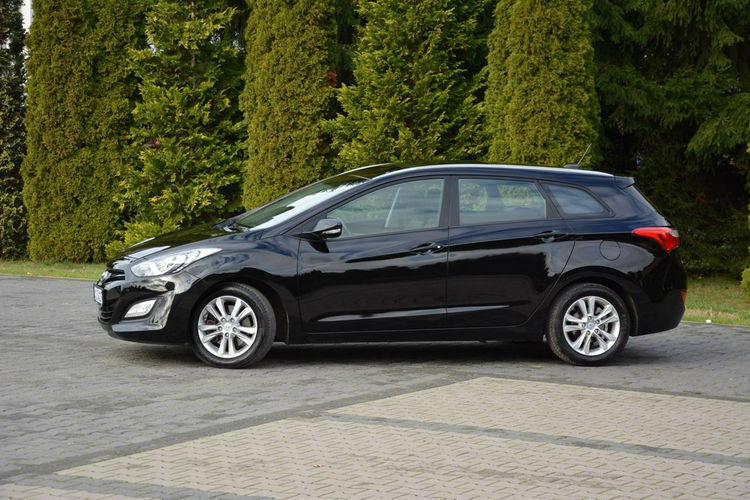 i30 Duża Navi Kamera Ledy Klimatronic Grzana Fotele ASO HYUNDAI zdjęcie 4