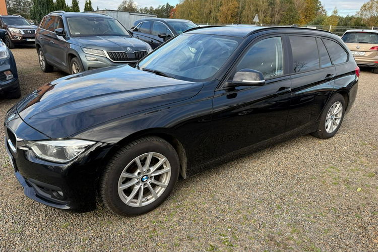 BMW 320 navi, klimatronic, kamera, zarejestrowany zdjęcie 11
