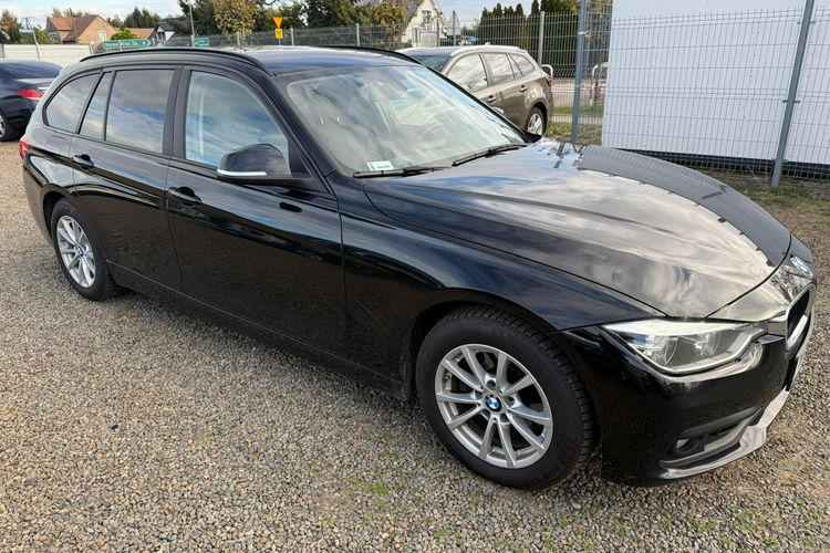 BMW 320 navi, klimatronic, kamera, zarejestrowany zdjęcie 9