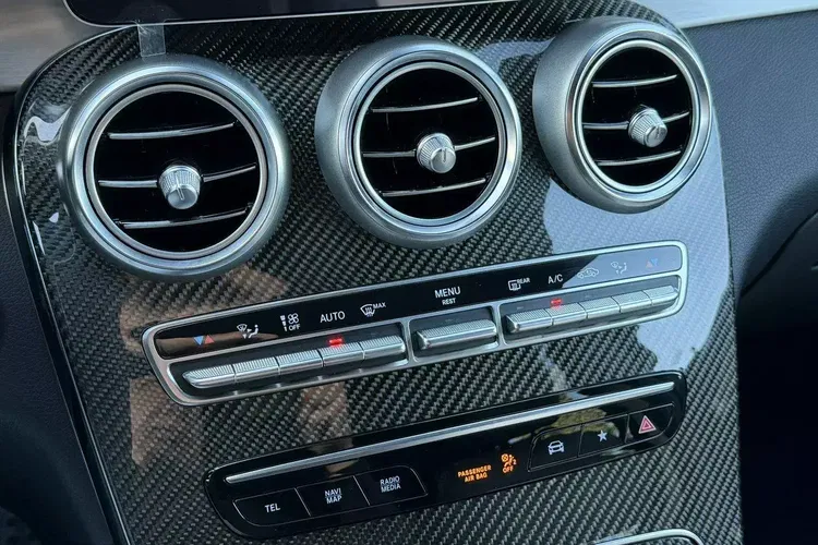 Mercedes glc zdjęcie 39