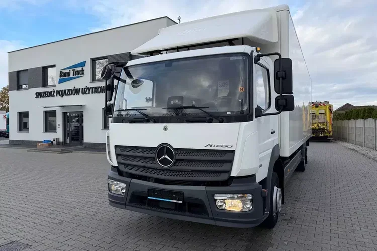 Mercedes ATEGO 1318 IZOTERMA 20 PALET zdjęcie 1