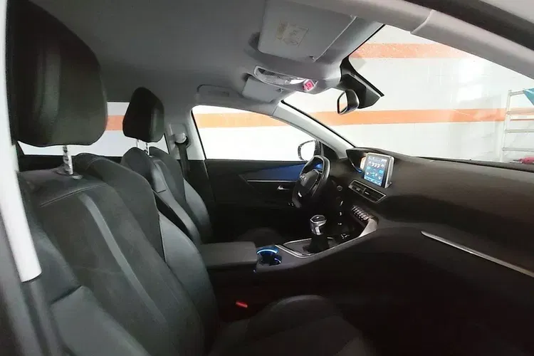 Peugeot 5008 zdjęcie 15