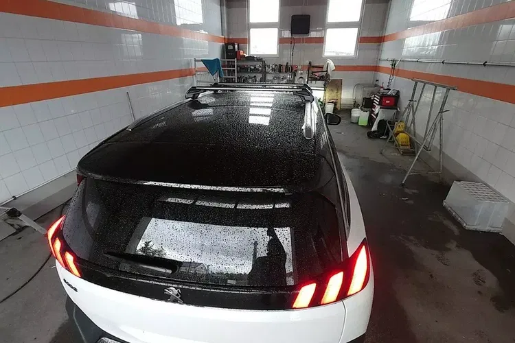 Peugeot 5008 zdjęcie 21