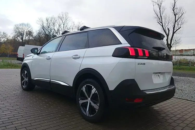 Peugeot 5008 zdjęcie 5