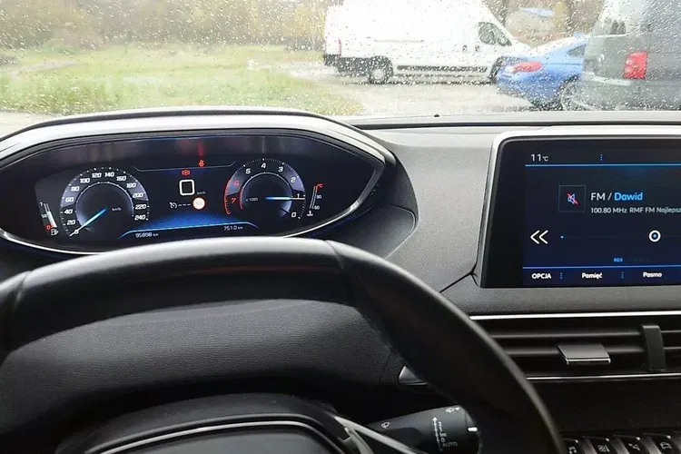 Peugeot 5008 zdjęcie 6