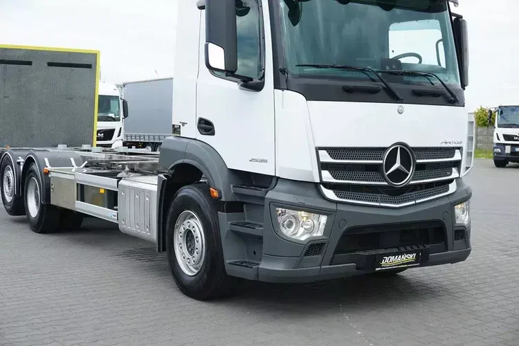 Mercedes / ANTOS / 2535 / ACC / E 6 / BDF + WINDA / 7.15 , 7.45, 7.82 M / OŚ SKRĘTNA zdjęcie 20