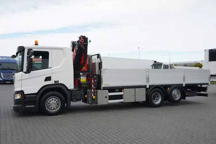 Scania P 410 / 6 X 2 / SKRZYNIOWY + HDS / PALFINGER PK 24 001 / OŚ SKRĘTNA / WYS. 15 M zdjęcie 3