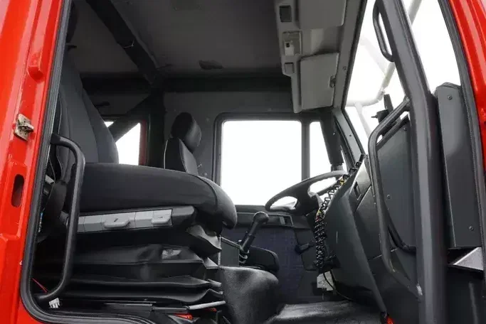 MAN / LE 220 / 4 X 4 / DOKA / STRAŻ POZARNA zdjęcie 8