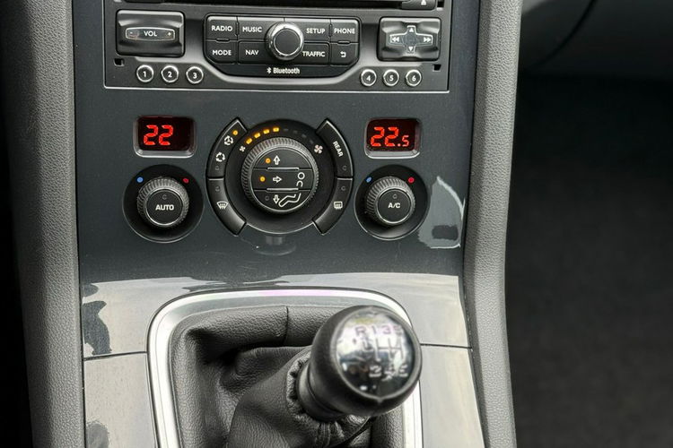 Peugeot 5008 2.0 HDI 7osób zdjęcie 29