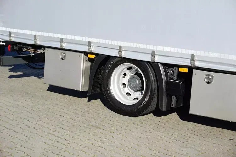 Mercedes ACTROS / 1836 / ACC / E 6 / MP 5 / ZESTAW PRZESTRZENNY / RETARDER zdjęcie 36