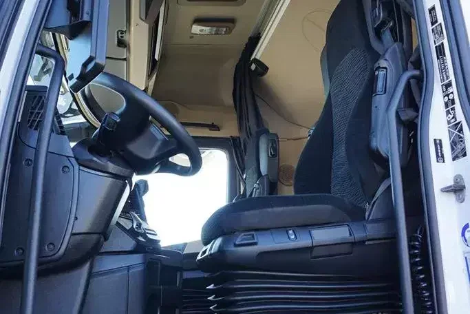 Mercedes ACTROS / 1836 / ACC / E 6 / MP 5 / ZESTAW PRZESTRZENNY / RETARDER zdjęcie 7