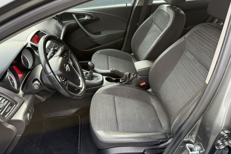 Opel Astra Salon Polska. Fabryczna instalacja Gazowa zdjęcie 14