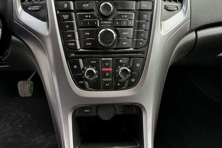 Opel Astra Salon Polska. Fabryczna instalacja Gazowa zdjęcie 18