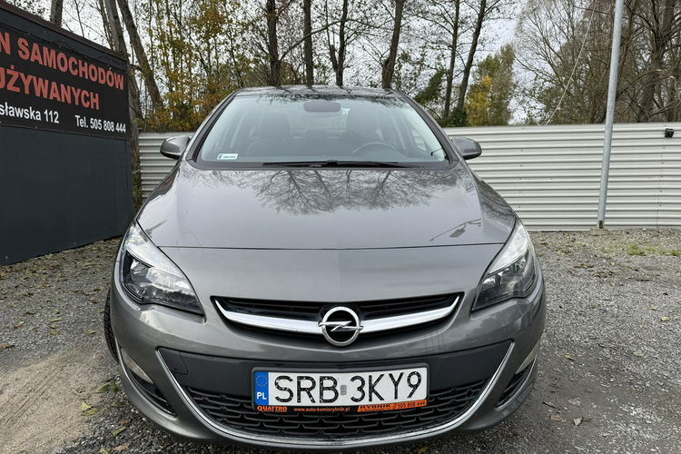 Opel Astra Salon Polska. Fabryczna instalacja Gazowa zdjęcie 2