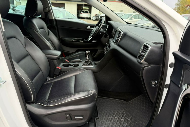 Kia Sportage Asystent pasa ruchu, system pasa ruchu, nagłośnienie JBL zdjęcie 18