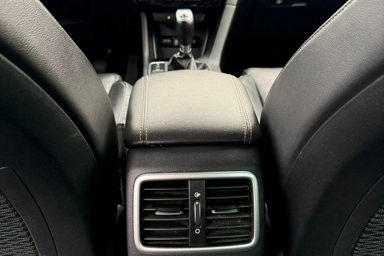 Kia Sportage Asystent pasa ruchu, system pasa ruchu, nagłośnienie JBL zdjęcie 21