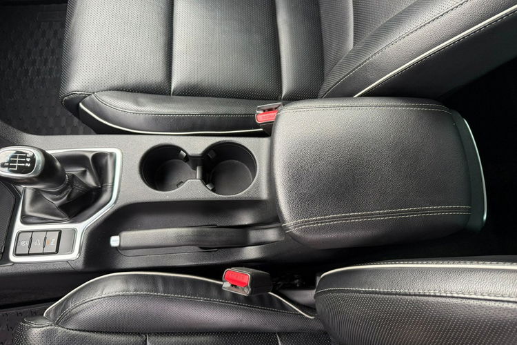 Kia Sportage Asystent pasa ruchu, system pasa ruchu, nagłośnienie JBL zdjęcie 27