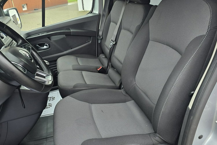 Renault Trafic 2.0dci Salon PL.Serwis.9 Osobowe..LONG.t.Parktronic.Ledy. zdjęcie 17