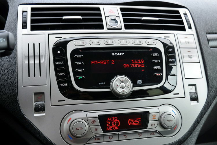 Kuga 2.5T(200KM) 4x4 Xenon Skóry 2xParktronik Reling I Wł Alu17"ASO Ford zdjęcie 30