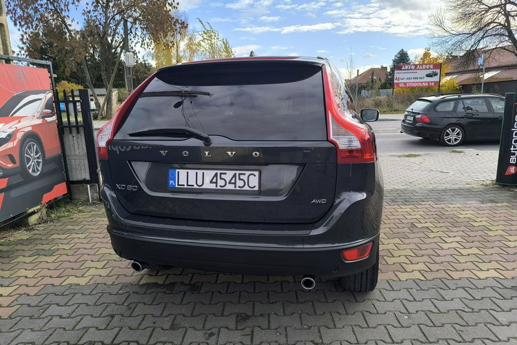 Volvo XC 60 2.4d 215KM AWD 4x4 Summum Skóra zdjęcie 5