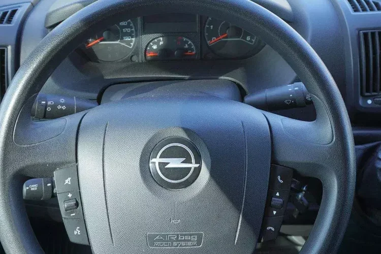 Opel Movano zdjęcie 8