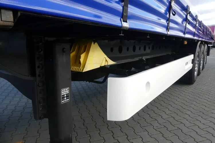 Wielton FIRANKA / OŚ PODNOSZONA / OSIE SAF / DACH PODNOSZONY / zdjęcie 23