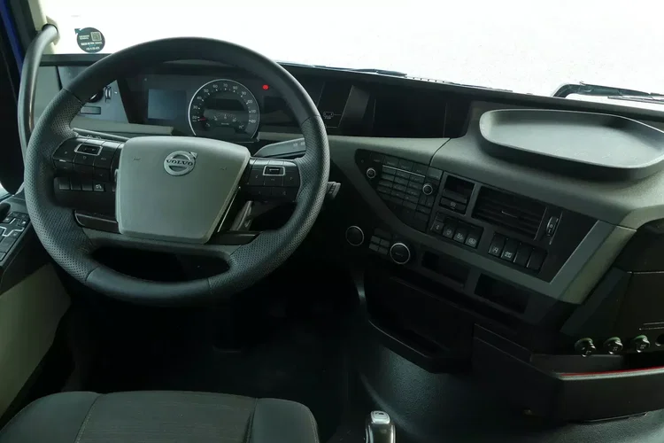 Volvo FH4 460 + WIELTON FIRANKA / ZESTAW STANDARD / AUTOMAT / zdjęcie 28