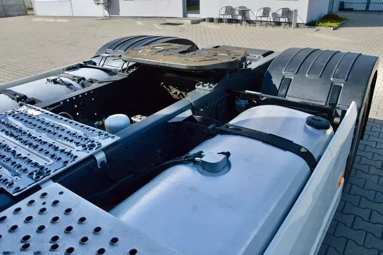 Volvo FH 500 XL | KLIMA POST. | ZŁOTY KONTRAKT | 2 ZBIORNIKI zdjęcie 20