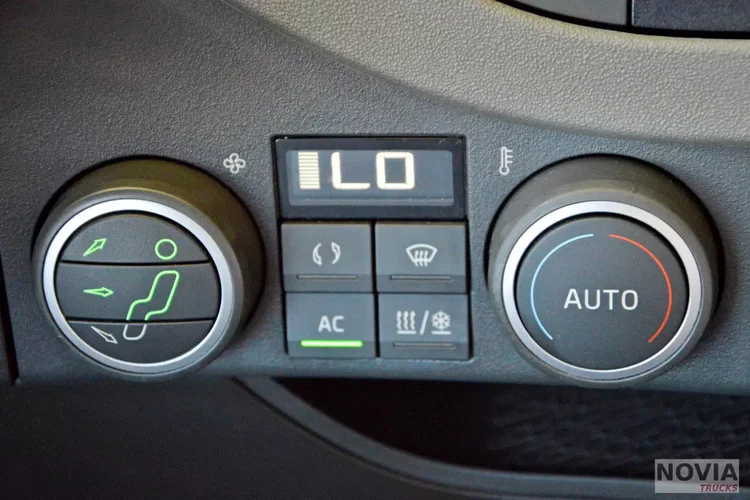 Volvo FH 500 XL | KLIMA POST. | ZŁOTY KONTRAKT | 2 ZBIORNIKI zdjęcie 35