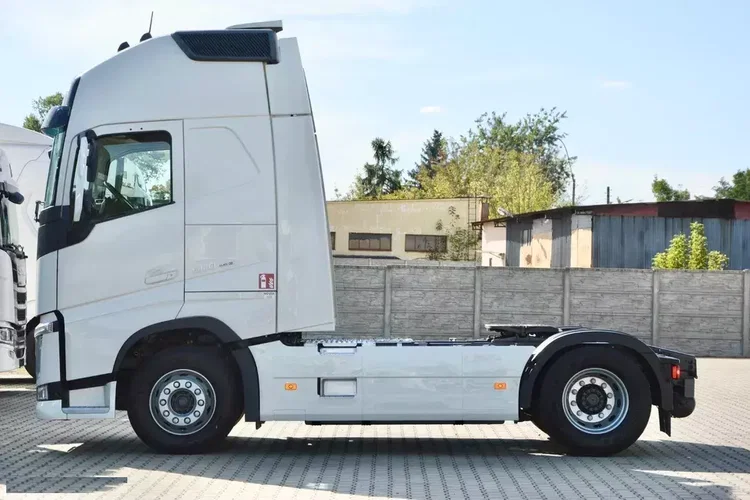 Volvo FH 500 XL | KLIMA POST. | ZŁOTY KONTRAKT | 2 ZBIORNIKI zdjęcie 9
